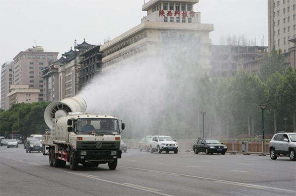 灑水車高炮：(霧態)功能演示